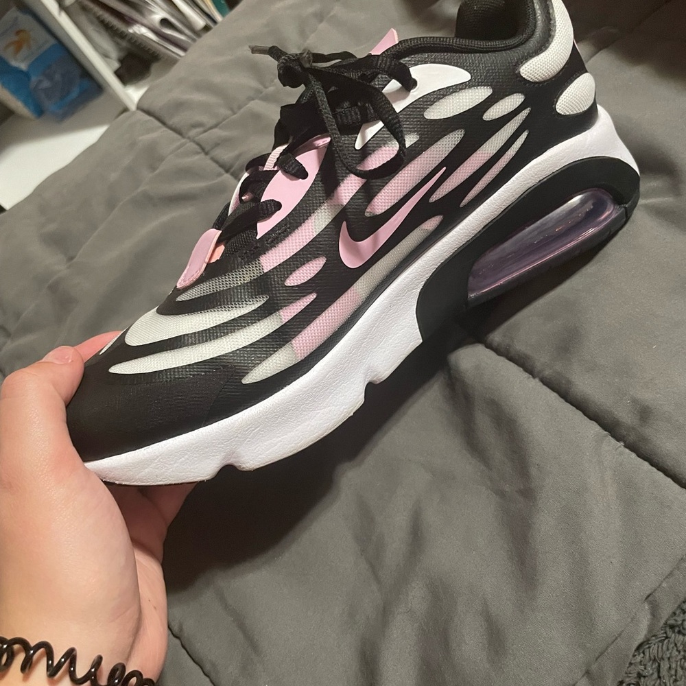 Nike air max exosense